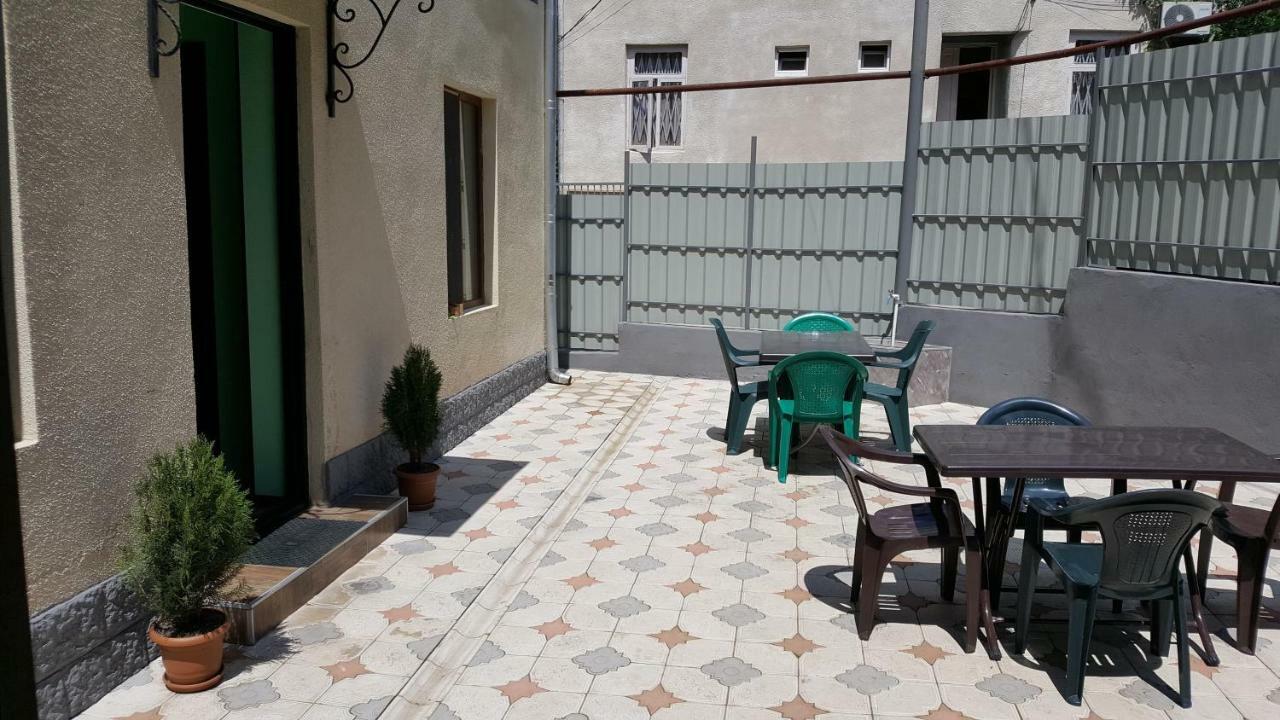 Hotel Central Kutaisi Exterior photo